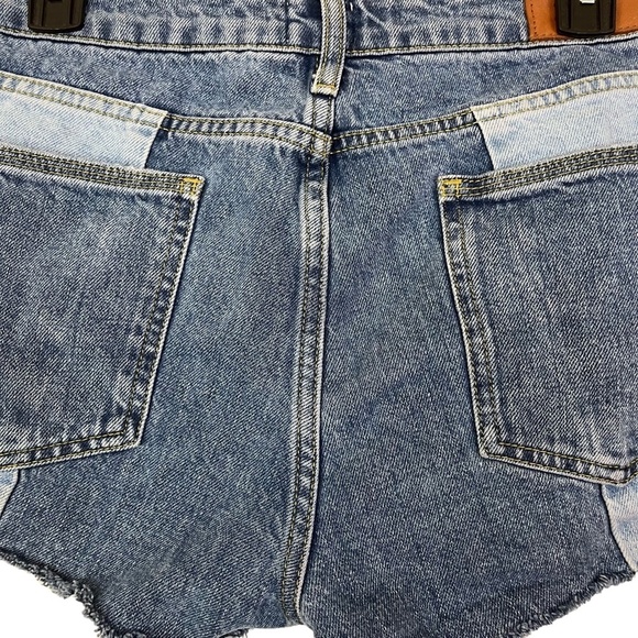 BDG URBAN OUTFITTERS Patchwork Cut Off Raw Hem Jean Shorts Blue Denim sz 28 x 2 - Picture 13 of 16